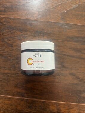 100% Pure Vitamin C Powder Mask